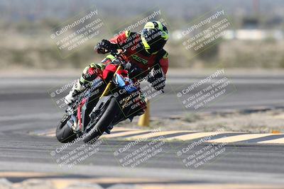 media/Jan-15-2026-Racers Edge (Thu) [[dfebeb70ab]]/3-B Group/Session 2 (Turn 11)/